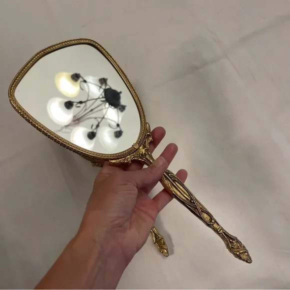 VINTAGE MIRROR & BRUSH SET